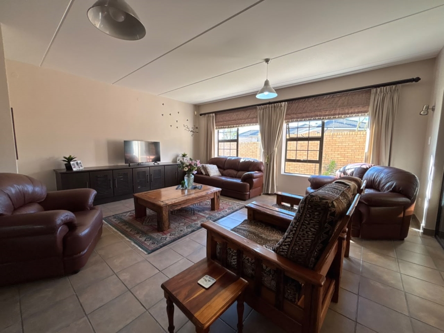 4 Bedroom Property for Sale in Diaz Beach Western Cape